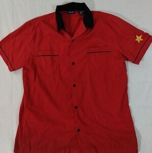 Hardees / Carls Jr Uniform Shirt Unisex M Red & Black S/S Button Up Star Logo